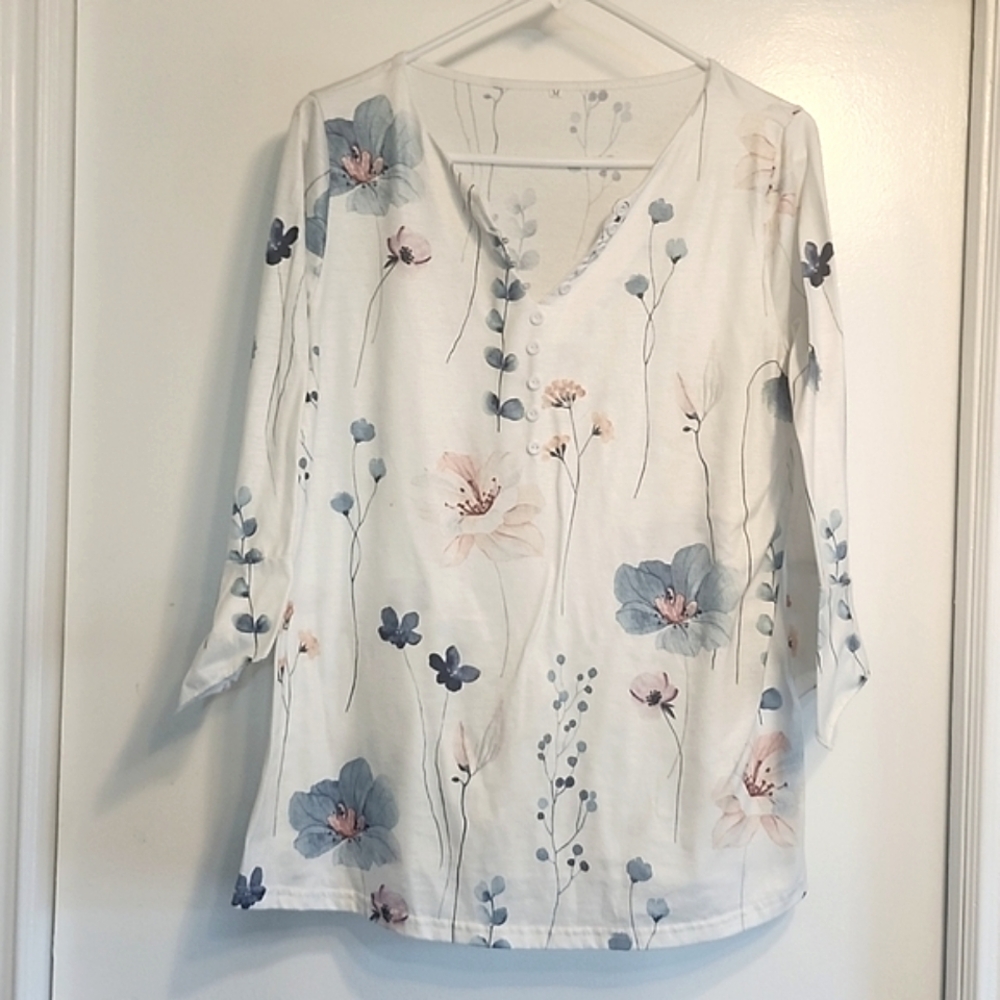 Womens v-neck flower blouse